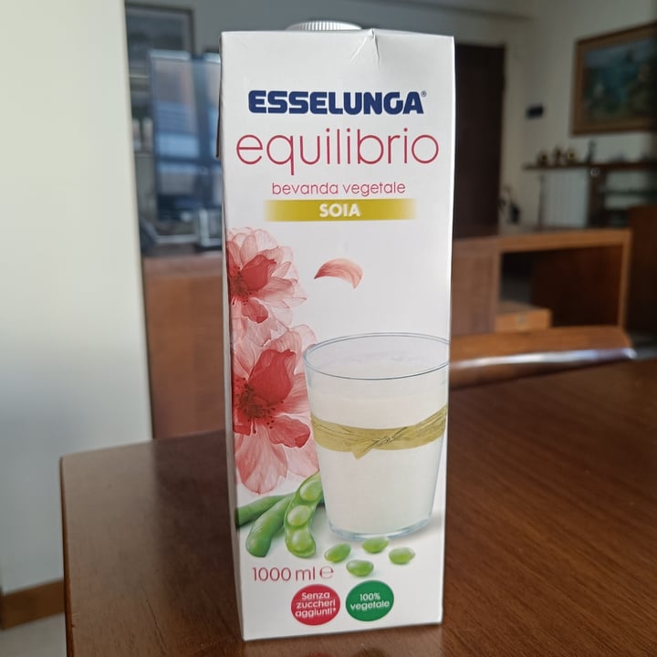 photo of  Esselunga Latte Di Soia shared by @itsjulie30 on  19 Oct 2022 - review