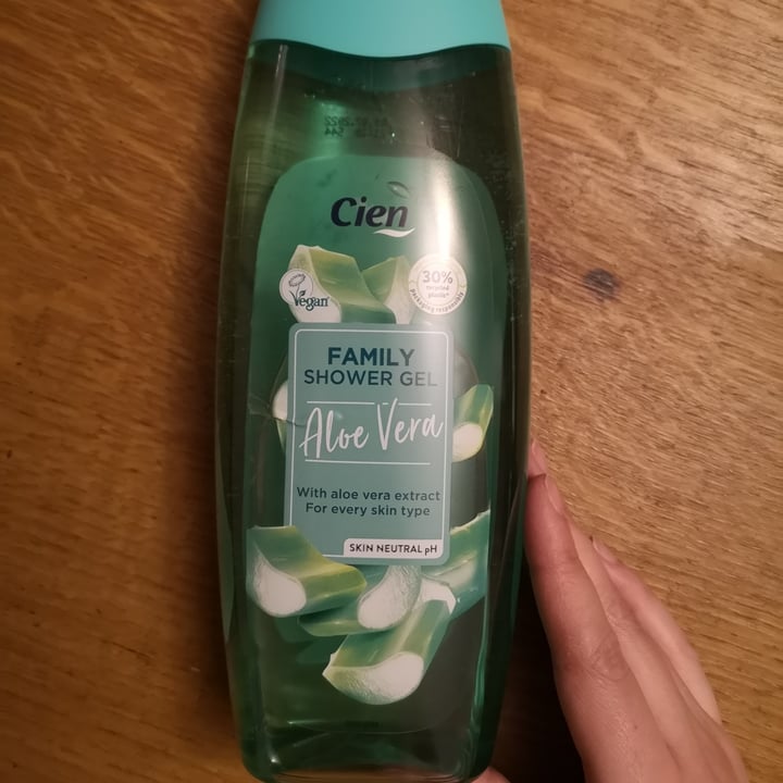 photo of Cien Shower Gel Aloe Vera shared by @miriammotta on  16 Oct 2022 - review