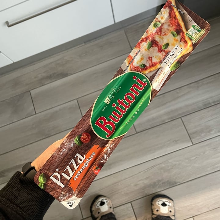 photo of Buitoni Base pizza shared by @valentinabojin on  14 Jan 2022 - review