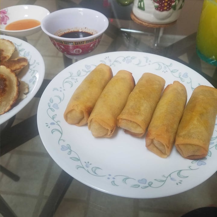 photo of Chung's Vegetable Spring Rolls shared by @jademai2002 on  02 May 2020 - review