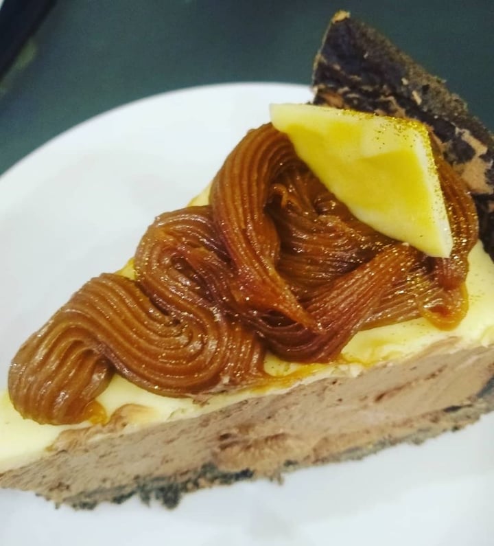 photo of Loving Hut Torta Mousse shared by @meliveg on  20 Aug 2019 - review