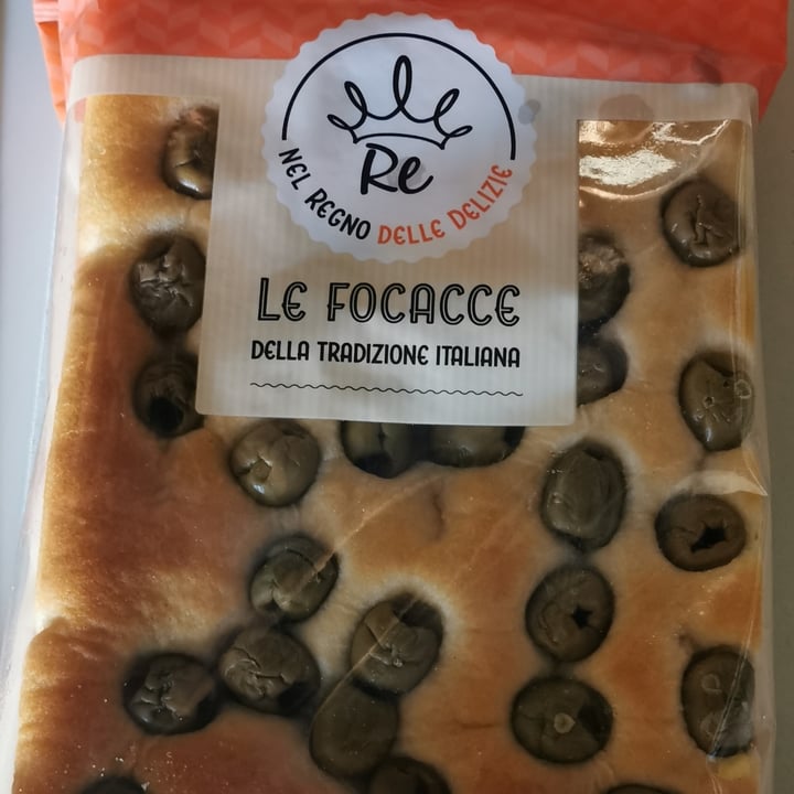 review photo of Re nel regno delle delizie Focaccia Alle Olive shared by @vegvale3 on 08 Sep 2022 - review