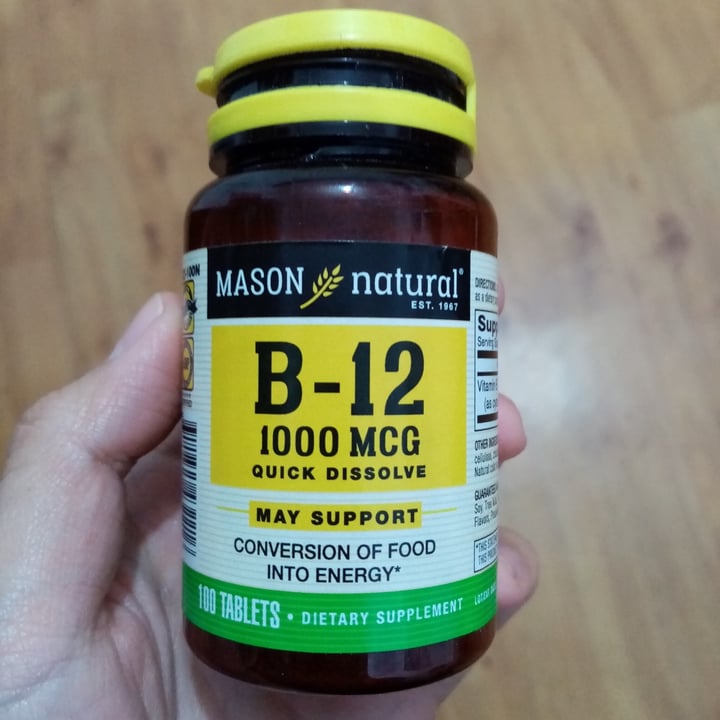 photo of Mason natural Vitamina B12 shared by @veganaenlima on  08 Jul 2021 - review