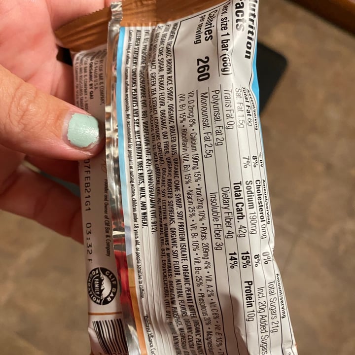 review photo of Clif Bar Peanut toffee buzz shared by @dlynn1921 on 03 Aug 2020 - review
