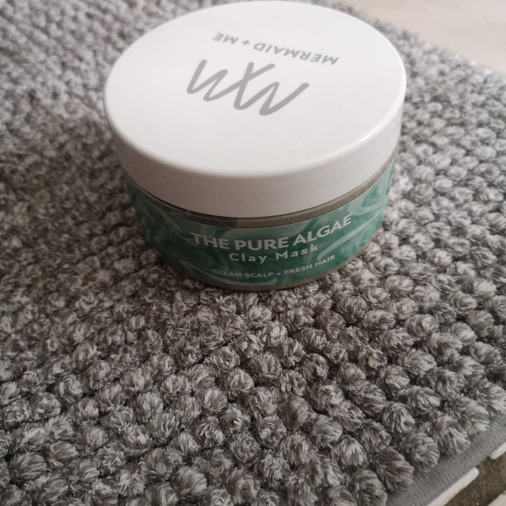 photo of Mermaid + Me The pure algae clay mask shared by @liqu on  19 May 2020 - review