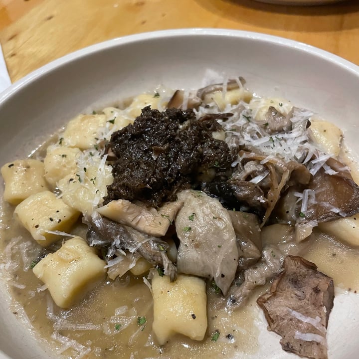 photo of Tipo Gnocchi Mushroom butter shared by @sivxniii on  20 Sep 2022 - review