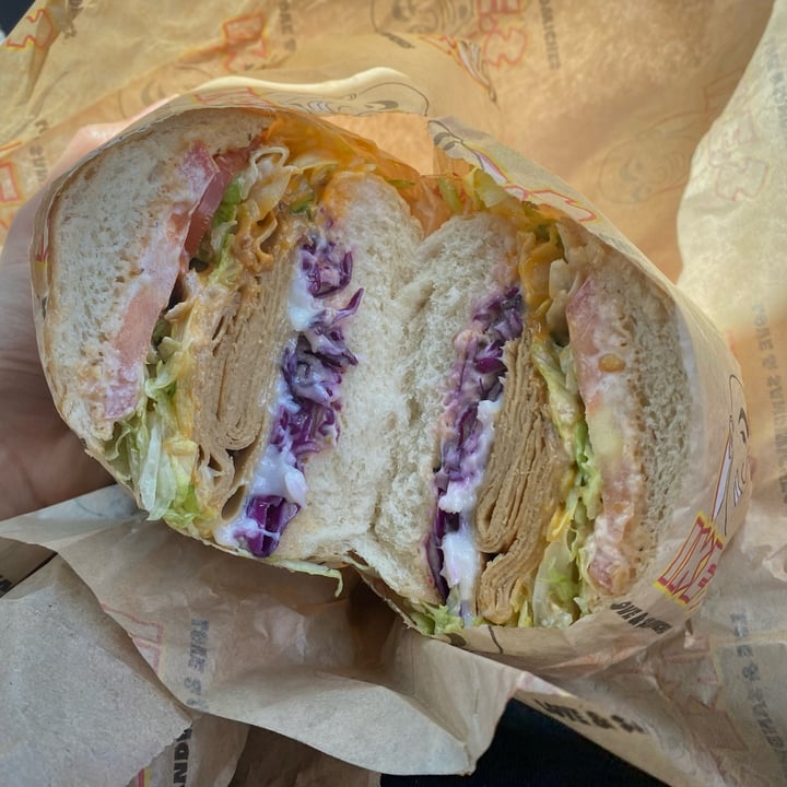photo of Ike's Love & Sandwiches Pee Wee shared by @yarilovezzucchini on  06 Aug 2022 - review