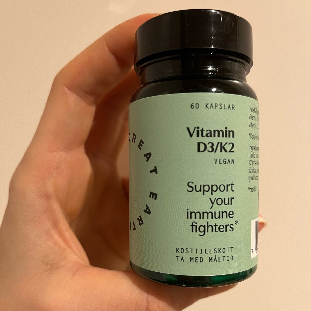Great Earth Vitamin D3/K2 Reviews abillion