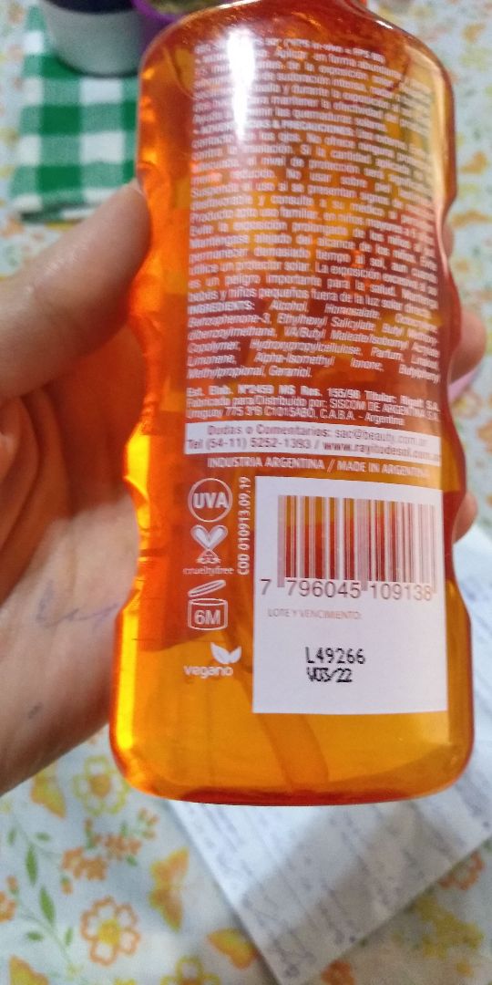 review photo of Rayito de Sol Gel Solar Factor 50 shared by @luciabianchi on 15 Jan 2020 - review