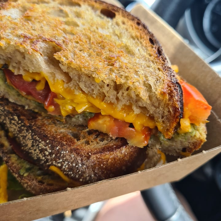 review photo of Hunter Toastie shared by @amandaabdo on 17 Sep 2021 - review