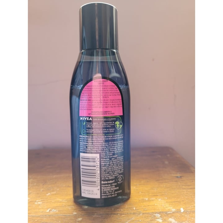 review photo of Nivea água micelar expert remove maquiagem shared by @rebecaribeirobraga on 29 Jun 2022 - review