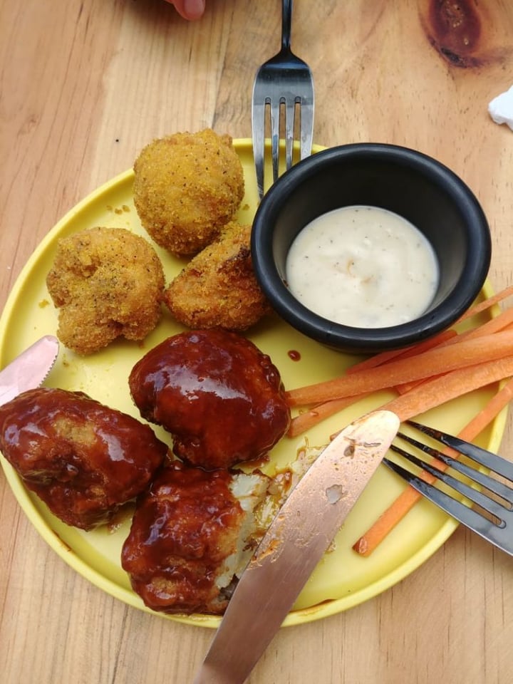 photo of Veggie 2 GO No-Wings Coliflor Estilo Bone Less shared by @interfacemx on  29 Dec 2019 - review