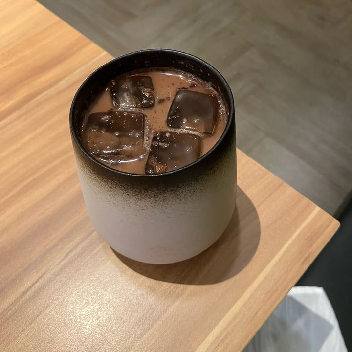 photo of Am I Addicted - Pottery Studio & V Cafe Iced Chocolate shared by @huanglee on  03 Jul 2022 - review