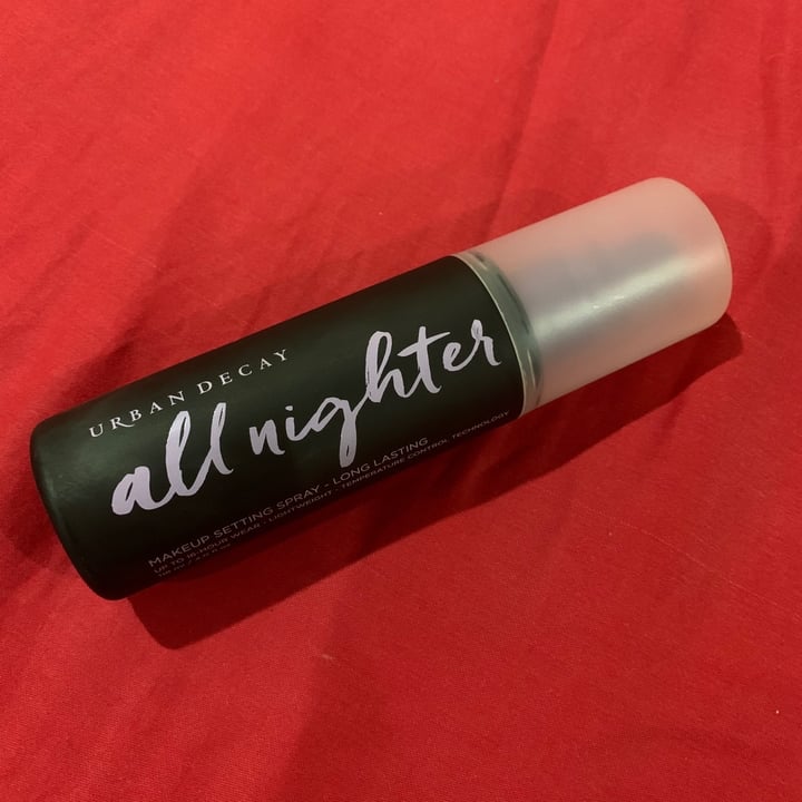 photo of Urban Decay All nighter Makeup Setting Spray - Long Lasting shared by @jashment on  28 Dec 2019 - review
