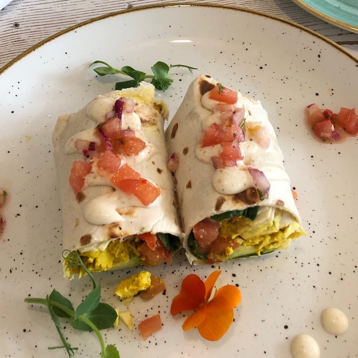 review photo of Juvenate Spicy Breakfast Burrito shared by @veggieanimal on 21 Aug 2021 - review