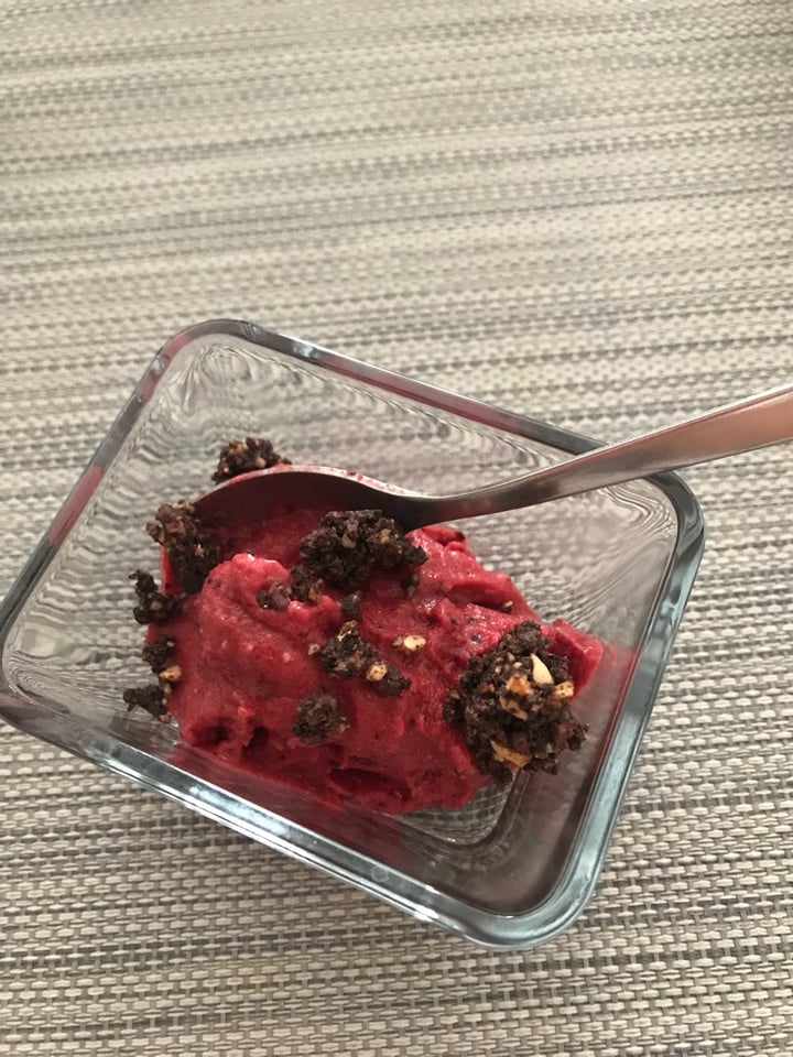 photo of Nature's Superfoods Sweet Raw Cacao Nibs shared by @eggigajardo on  04 Dec 2019 - review