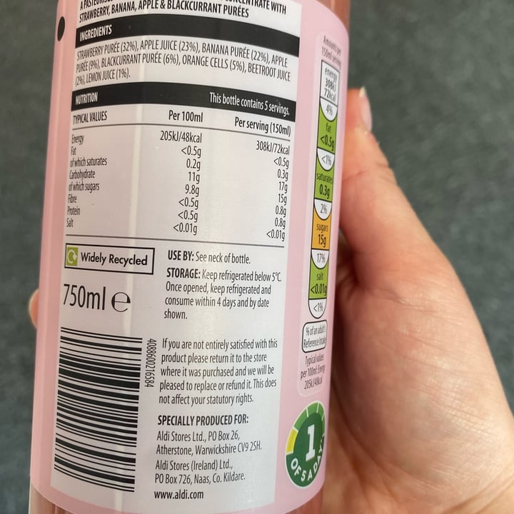 photo of The juice company sooo strawberry shared by @jennieelouise on  19 Jun 2022 - review