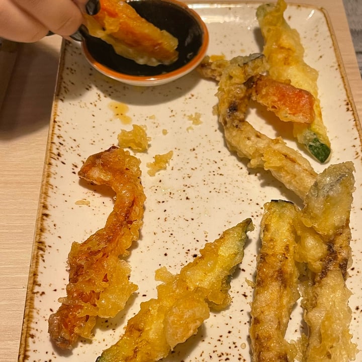 photo of UDON Tempura De Verduras Con Salsa De Soja shared by @michellewatson on  30 Dec 2021 - review