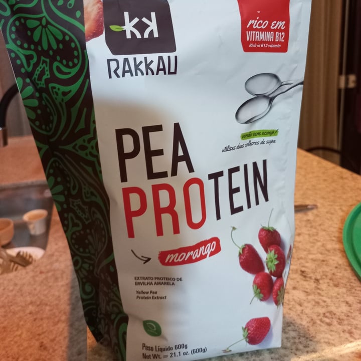 review photo of Rakkau Proteína De Ervilha Sabor Morango shared by @marciaperrud on 16 Jun 2022 - review