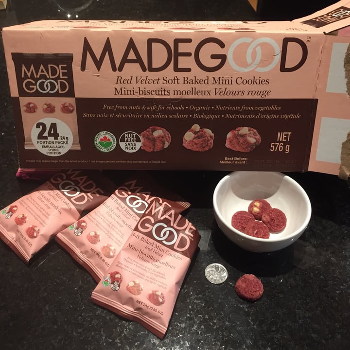 photo of Made Good Red velvet soft baked mini cookies shared by @malarky on  08 Feb 2021 - review