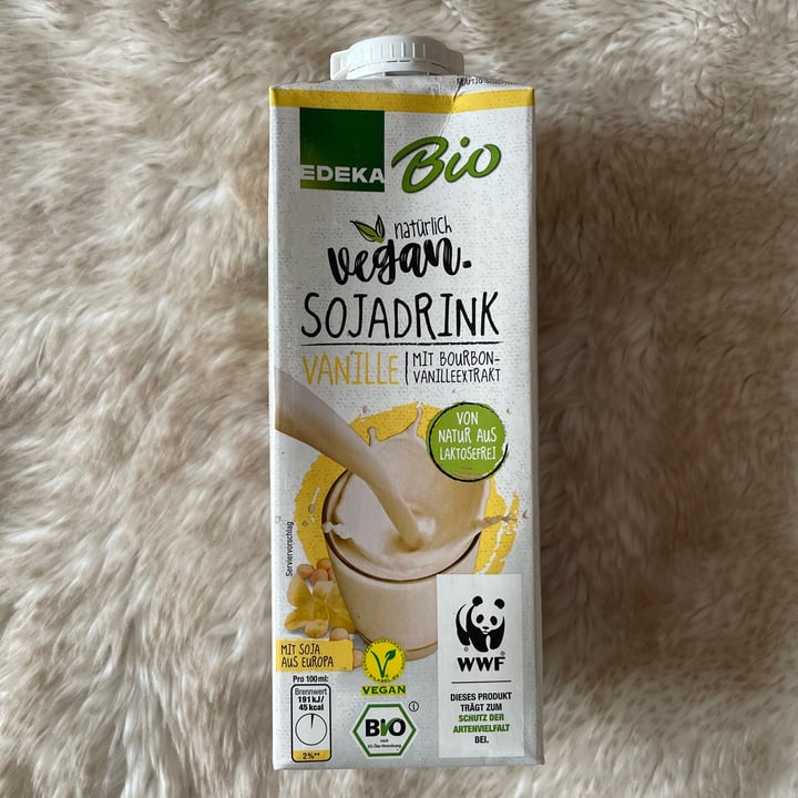 photo of Edeka Bio Sojadrink Vanille shared by @minmarmag on  03 Feb 2022 - review