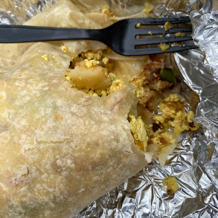 photo of El Veganito Breakfast burrito shared by @hastii on  01 Jun 2021 - review