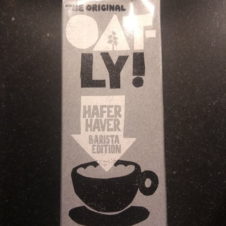 photo of Oatly Oat Drink Barista Edition  shared by @jacomien on  29 Jun 2020 - review