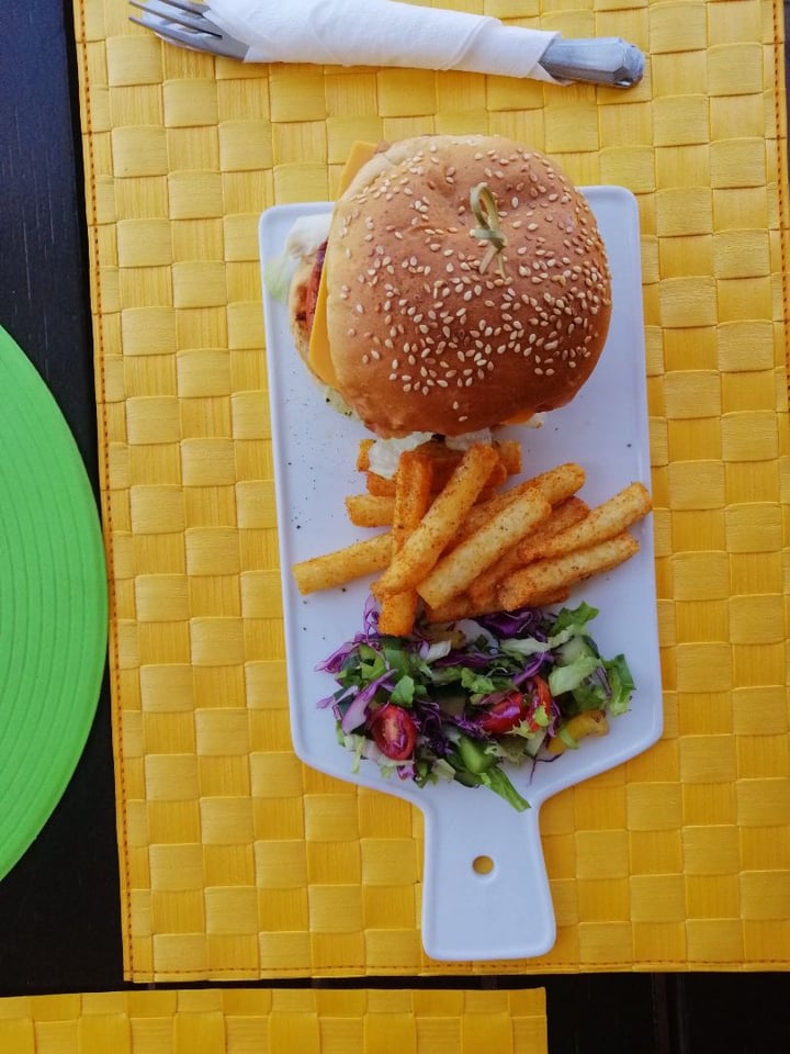 photo of Asher's Corner Cafe @ Ashers Farm Sanctuary BBQ Style Burger shared by @karamikayla on  16 Sep 2019 - review