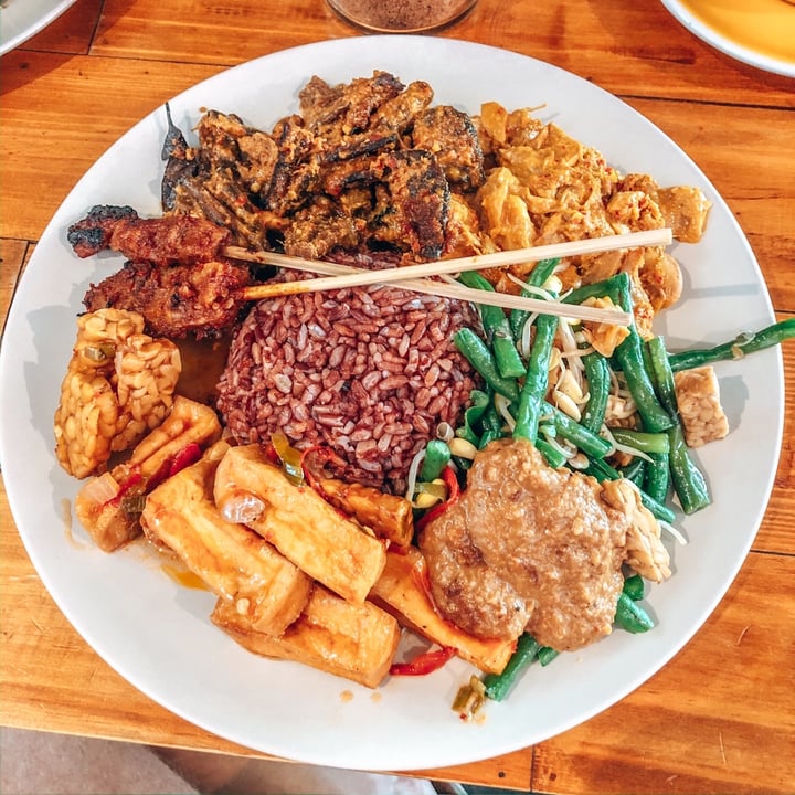 photo of Give Cafe Nasi campur shared by @sunchasingtravelers on  08 Mar 2020 - review