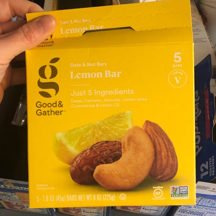 photo of Good & Gather Lemon Bar shared by @thetasmom13 on  18 Jun 2021 - review