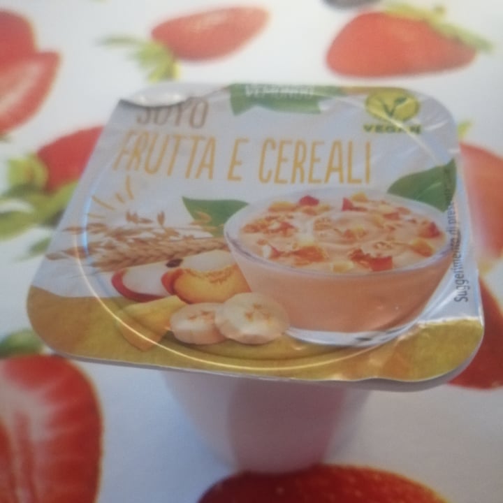 photo of Vemondo Soyo frutta e cereali shared by @noemimemi on  23 Apr 2022 - review