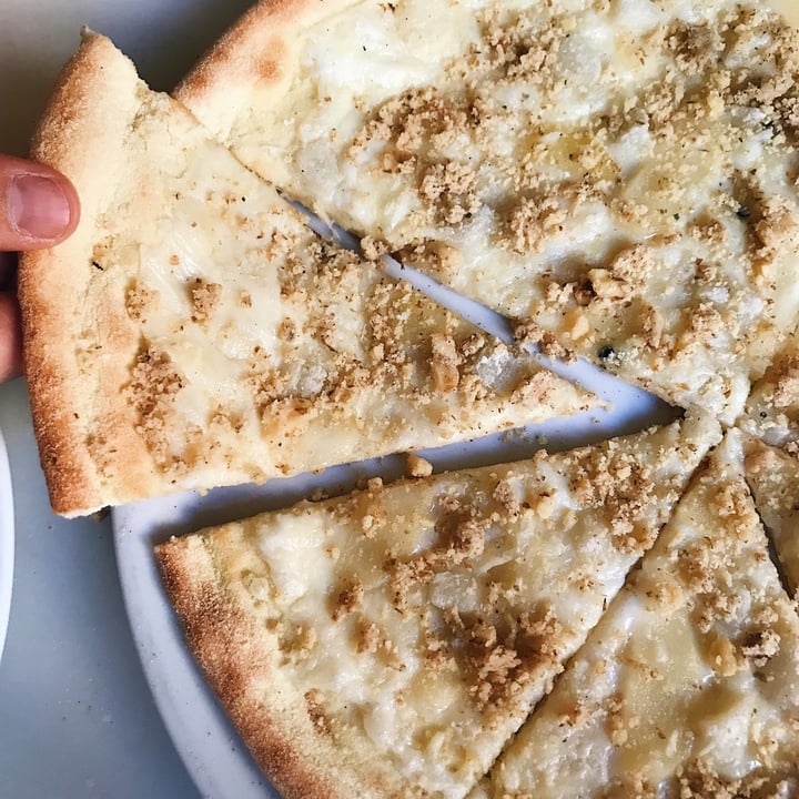 photo of Choose Restaurante Vegano Pizza Gorgopera shared by @thelocalchange on  15 Nov 2021 - review
