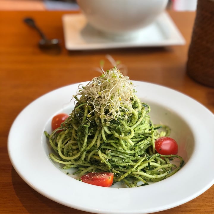 photo of The Living Cafe Raw Pesto Zucchini Pasta shared by @kaattt on  09 Jan 2021 - review