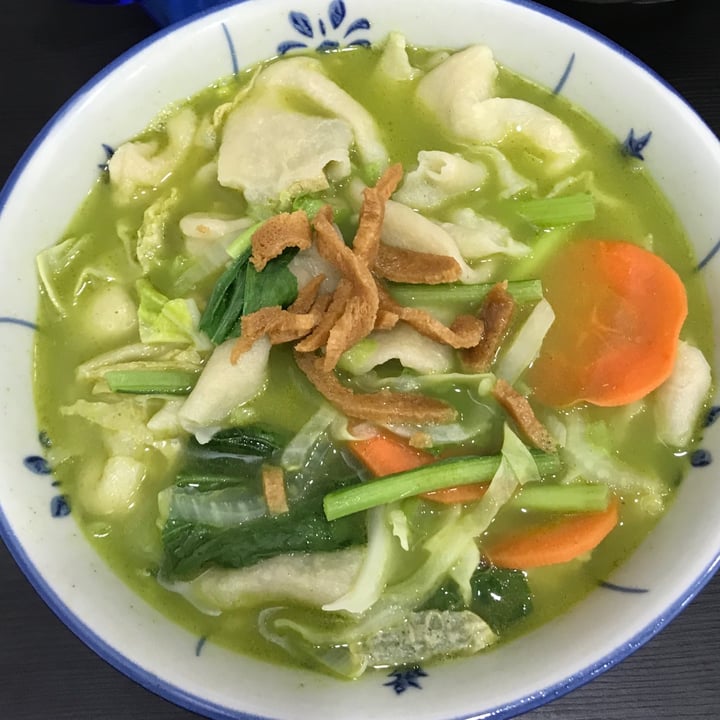 photo of 729 Vegan Green Green Mee Hoon Kueh shared by @mehmehrene on  19 Nov 2021 - review