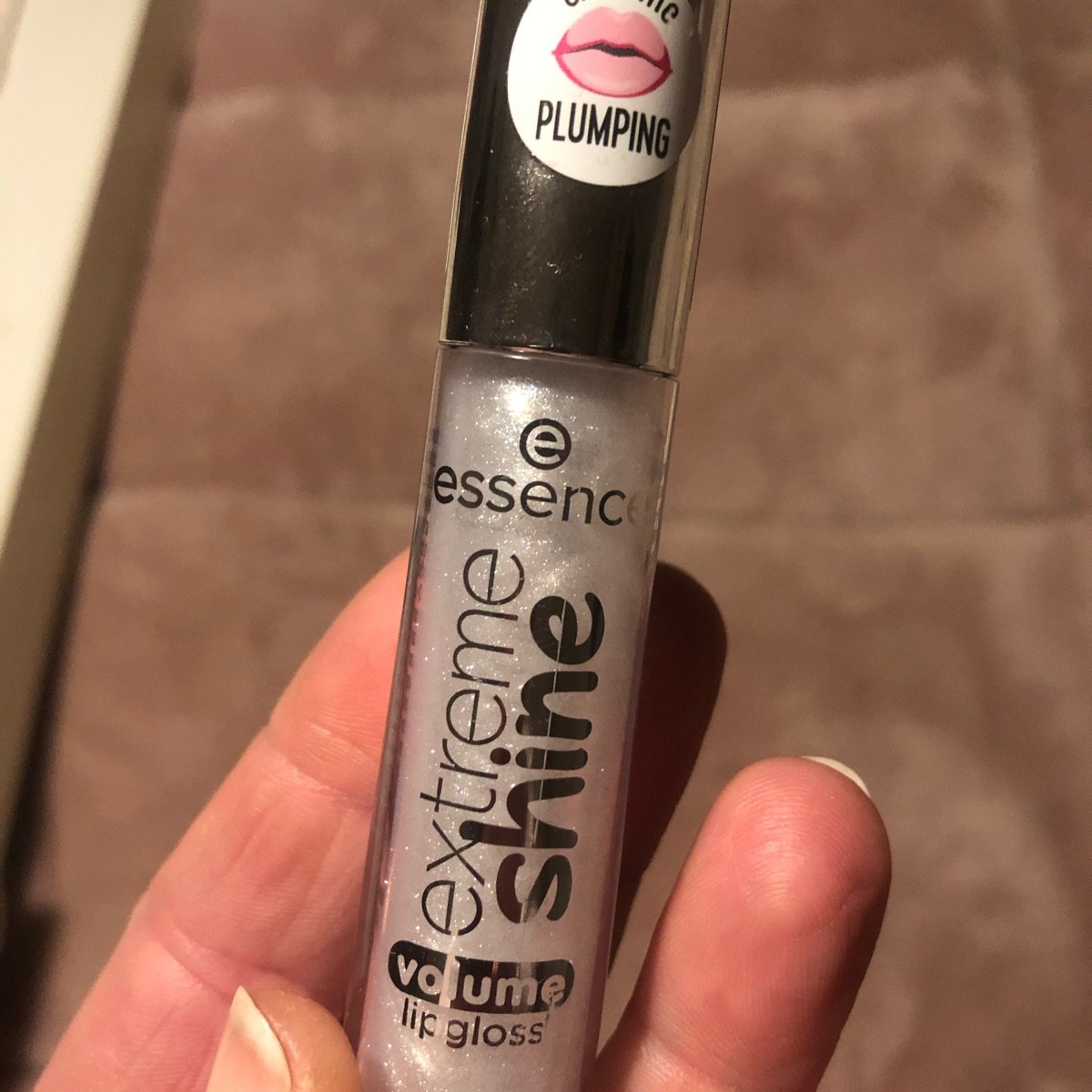 Essence Cosmetics Extreme shine volume lipgloss 101 milky way Reviews |  abillion
