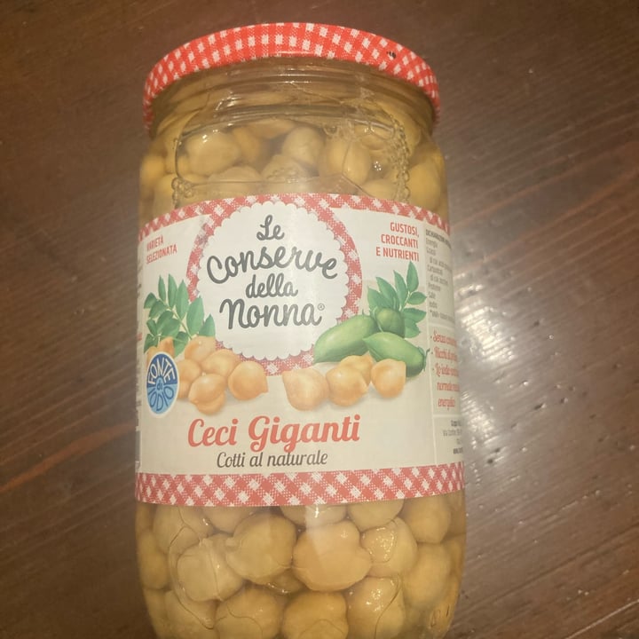 photo of Le conserve della nonna Ceci giganti cotti al naturale shared by @nevedimiele on  26 Mar 2022 - review