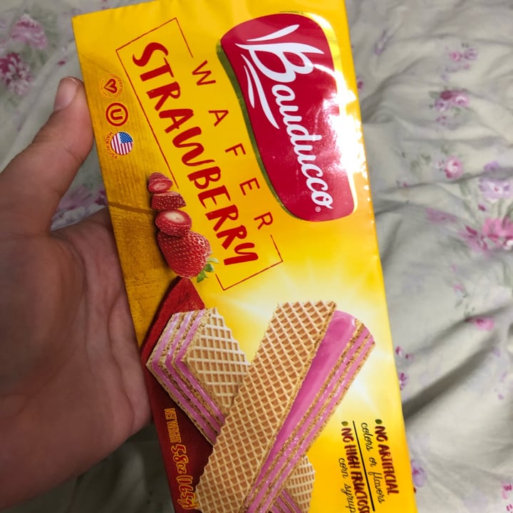 photo of Bauducco Strawberry Wafers shared by @valeskafreire on  16 Nov 2021 - review