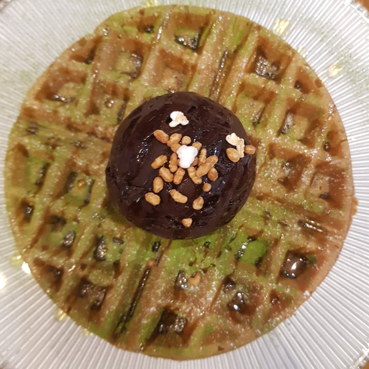 photo of Hvala Keong Saik Dairy-Free Waffles shared by @ngxinister on  03 Mar 2021 - review
