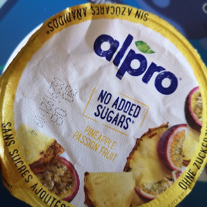 review photo of Alpro Ananas Fruit Passion Yogurt shared by @taende on 24 Aug 2022 - review