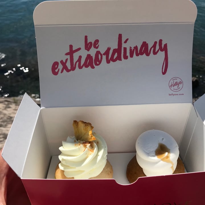 review photo of Kelly's Bake Shoppe Cupcakes shared by @plantlove on 02 Aug 2021 - review