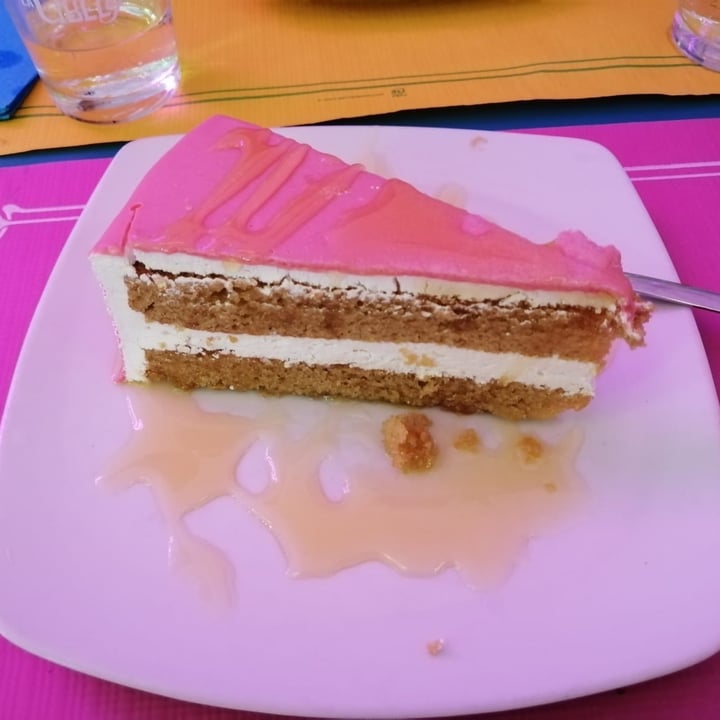 photo of Freedom Cakes Tarta Pantera Rosa shared by @nostoc on  18 Aug 2021 - review