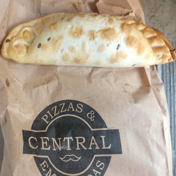 photo of Central Pizzas y Empanadas- San Telmo No Carne A La Criolla shared by @lelemore on  24 May 2022 - review