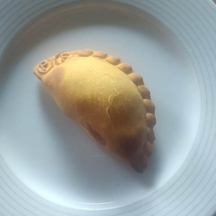 photo of Hola Empanadas pretty eggcellent shared by @alice87 on  05 Jul 2022 - review