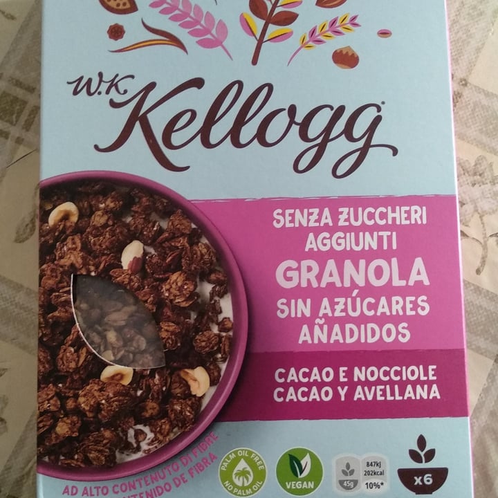 photo of Kellogg Cocoa And Hazelnut Granola shared by @martinaloi on  06 Apr 2022 - review