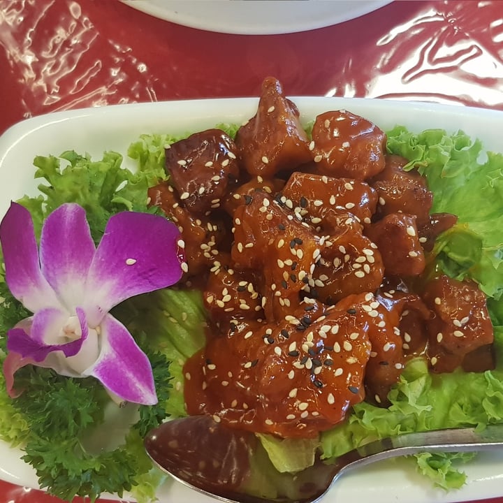 review photo of Eight Treasures Honey chicken shared by @tvaritaaaa on 13 Mar 2021 - review