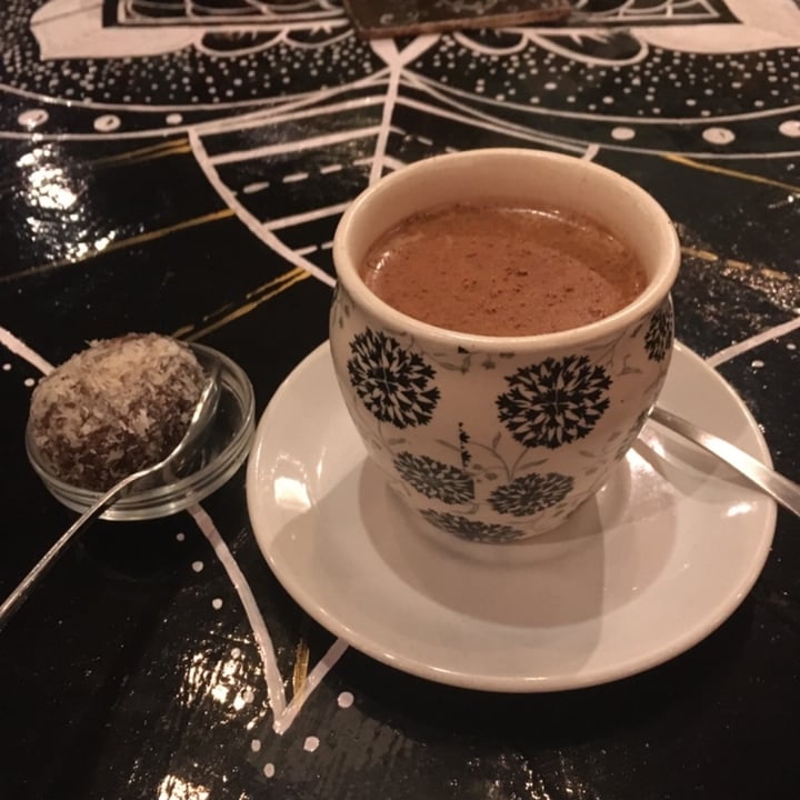 photo of Mandala Cafe Chocolate ball shared by @aminacarli on  08 Mar 2022 - review