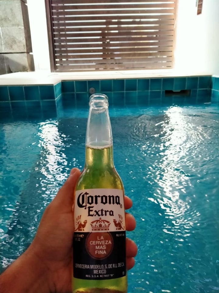 photo of Corona Corona Extra la Cerveza Mas Fina shared by @butterfing3rs on  25 Feb 2020 - review
