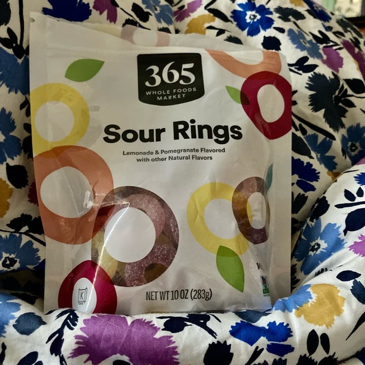 photo of 365 Whole Foods Market Sour lemonade rings shared by @uninterestingvegan on  13 Nov 2021 - review
