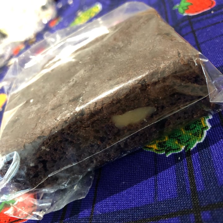 review photo of Un Gusto Superior Brownie shared by @papry on 05 Dec 2020 - review