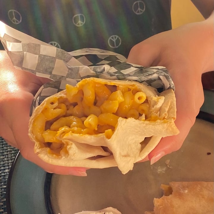 photo of The Hearty Hooligan Mac and Cheese Burrito shared by @lisaj on  22 Jun 2021 - review